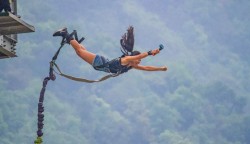 Bungee jumping in Goa